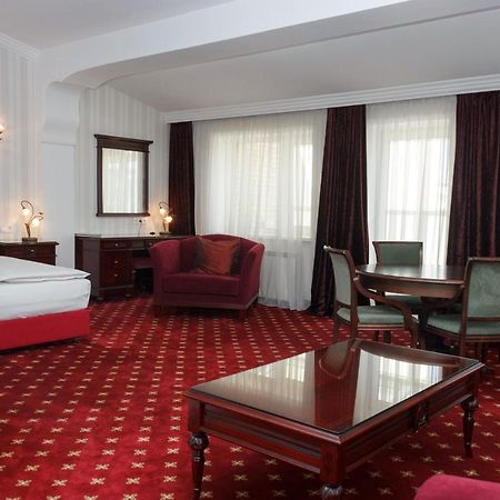Ar Nuvo Hotel คารากันดี ภายนอก รูปภาพ