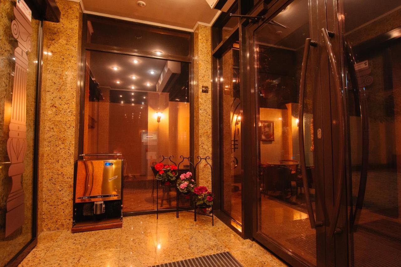 Ar Nuvo Hotel คารากันดี ภายนอก รูปภาพ